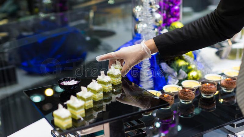 零食批发：厂家直销与经销商的区别解析